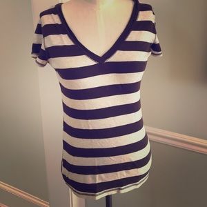 GAP Striped V-Neck T-shirt Cotton Modal Size Medium
